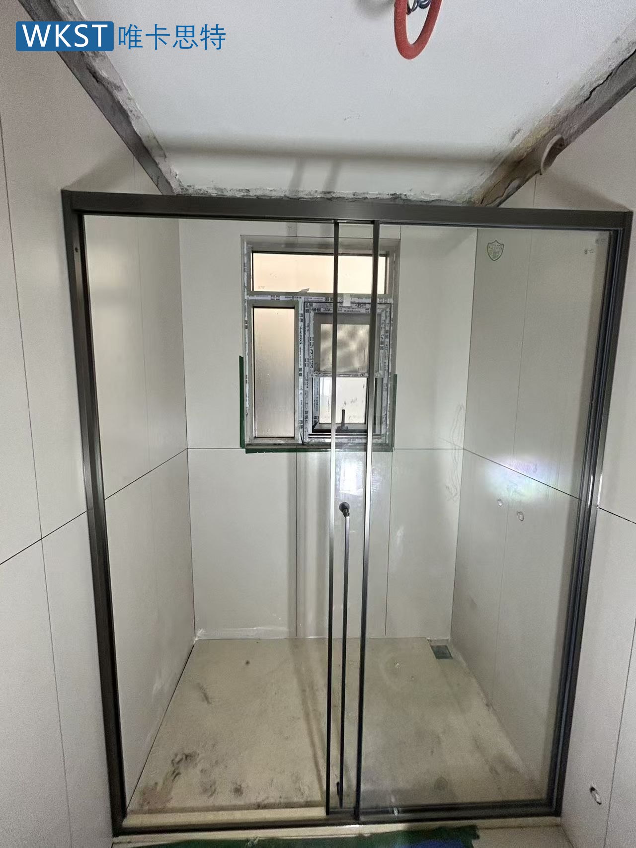 顺德碧桂园别墅淋浴房案例 二楼 · 1528mm位置 二楼1528mm安装后效果图开门图