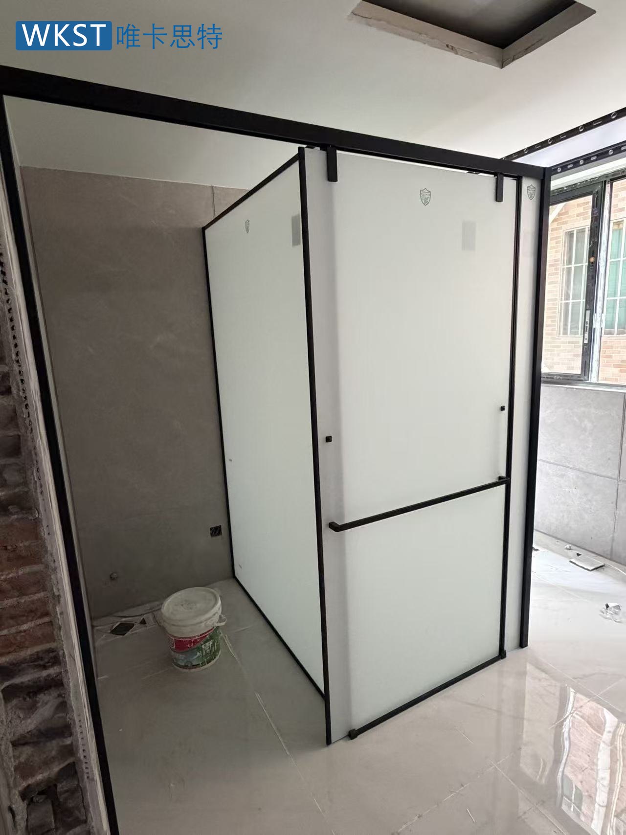 石洲自建房多结构淋浴房案例 三楼 · 主卫 三楼主卫F型一门两用YW02-T-左开门