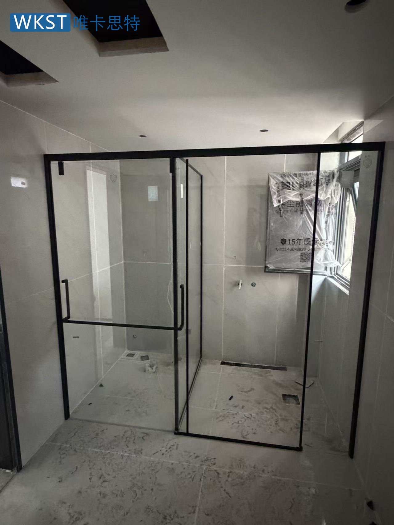 石洲自建房多结构淋浴房案例 三楼 · 主卫 三楼主卫T型一门两用YW02-T-右开门