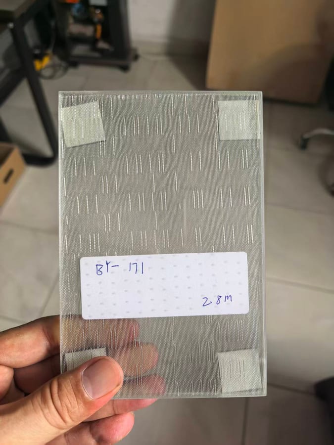 WKST 4+4超白夹丝 BY171